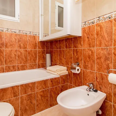 Διαμέρισμα Emilia